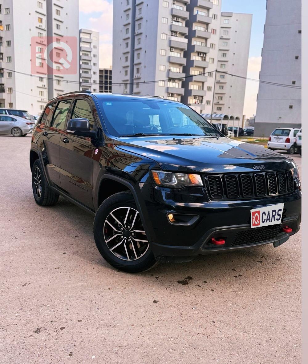 جيب جراند شيروكي